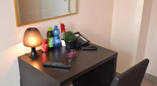 Трёхместный номер Standard Angel Hotel