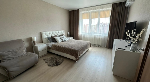 Apartment, Podilya