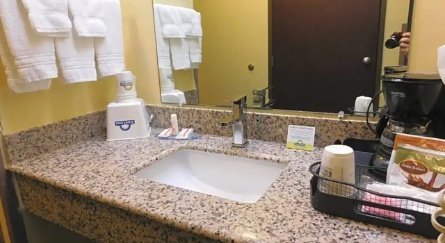 Двухместная студия Days Inn by Wyndham Sioux City