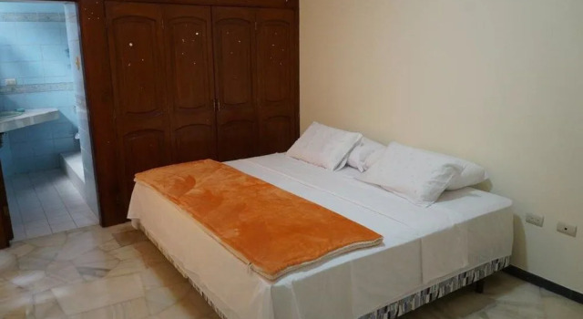 Hotel Garzoquil, Book Hotel Hotels in Guayas with Breakfast, Breakfasts