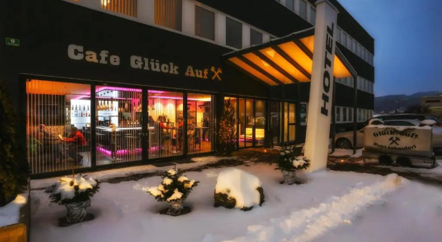 Hotel Fohnsdorf, Rezerwuj Hotel Hotele 3-gwiazdkowe w Murtal, 3*