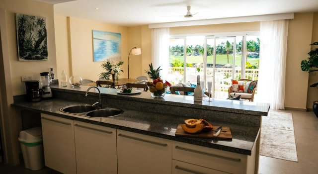 New Apartment Sueno pool area private Beach guard, Book Lejlighed Bavaro Punta Cana