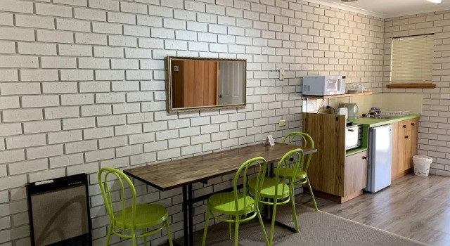 Семейный номер Standard Kingswood Motel