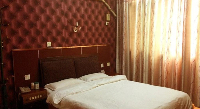 Yunhe Juyuan Inn, Prenota Hotel Yunhe Zhejiang