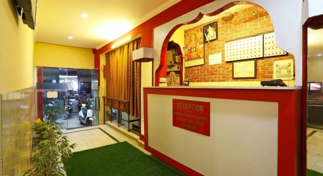Hotel Classic by OYO Rooms