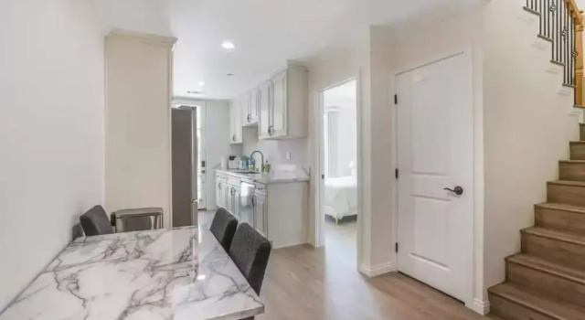 Newly Built Pasadena Retreat Parking Great Location