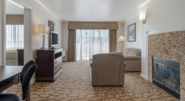 Двухместный номер Standard с балконом Best Western Salinas Monterey