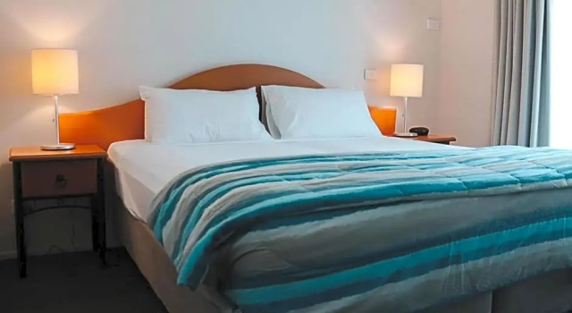 Двухместный номер Standard с балконом Heritage Cairns Hotel