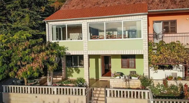 Quaint Holiday Home in Sinj With Private Pool, Book Hotel Sinj Dalmatian Zagora
