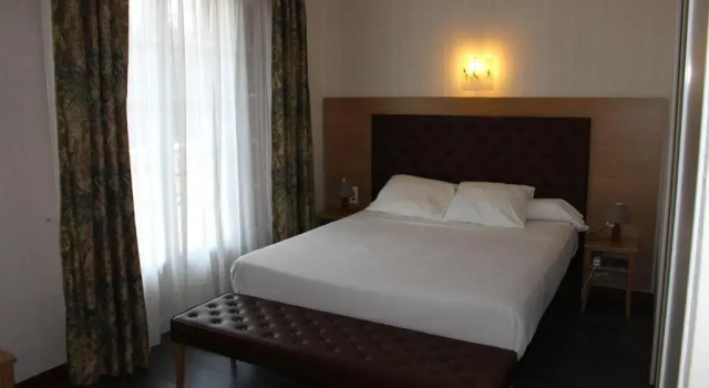 Двухместный номер Standard с видом на озеро Hôtel Etang des Reynats
