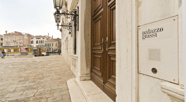 Lovely and Central Apartment for Two 10 min Walk from St Mark s Square Venice Heaven Apartments Collection, Забронировать Апартаменты/квартира Апартаменты Венеции, рядом с Accademia Bridge, Апартаменты/квартира