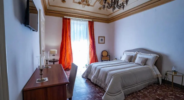 Двухместный номер Standard с балконом Piazza Duomo 19 Apartment