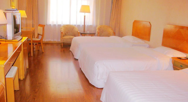 Eastern Air Hotel