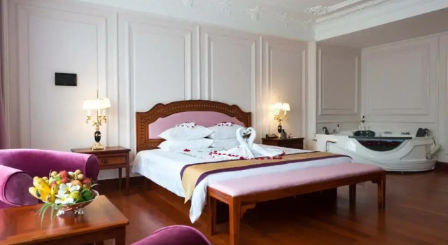 Люкс Regency Angkor Hotel