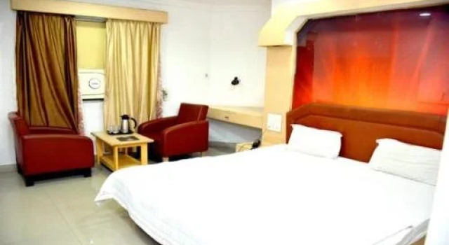 Hotel Giriraj