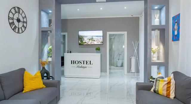 Deluxe Zimmer mit Balkon Hostel Partenope