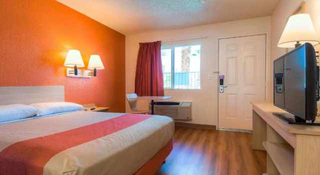Двухместный номер Standard Motel 6-Rancho Mirage, CA - Palm Springs