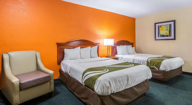 Четырёхместный номер Standard Quality Inn Atlanta Northeast I-85