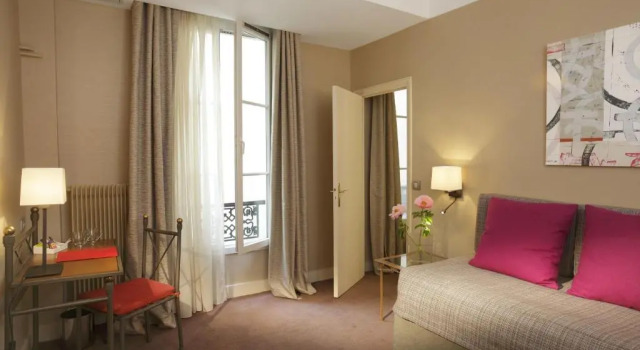 Четырёхместный номер Standard Hôtel Londres et New York - Teritoria