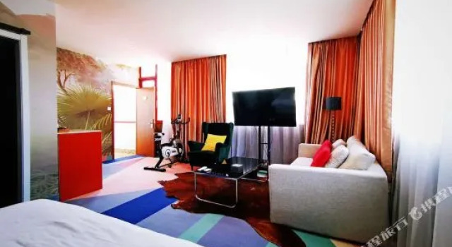 Xindao Xitai Xiaozhu Hostel, Rezervați Hostel Jiuduhe Beijing Province