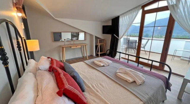 La Boutique Vera, Book Hotel Hotels in Yesiluzumlu with Parking, Parking