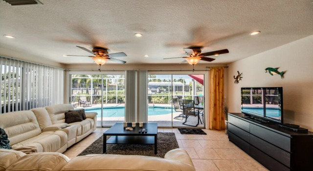Villa River Breeze - Roelens Vacations