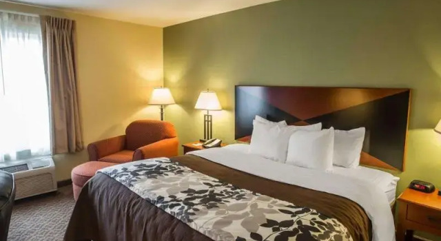 Номер Standard Sleep Inn & Suites Oakley Area