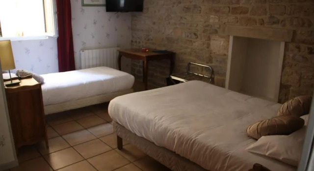 Трёхместный номер Standard Hôtel République