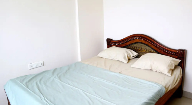 Апартаменты TripThrill Maytas Hill Apartments