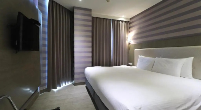 Номер Business J-HOTEL