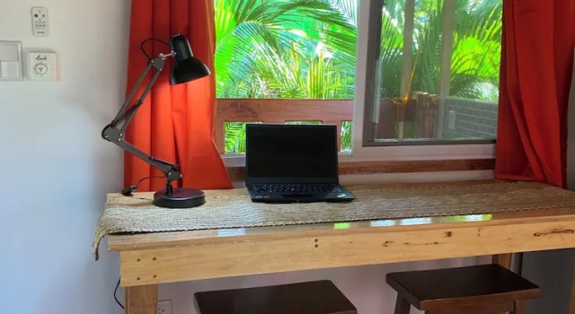 Двухместный номер Economy с балконом и с видом на сад Wayans Siargao