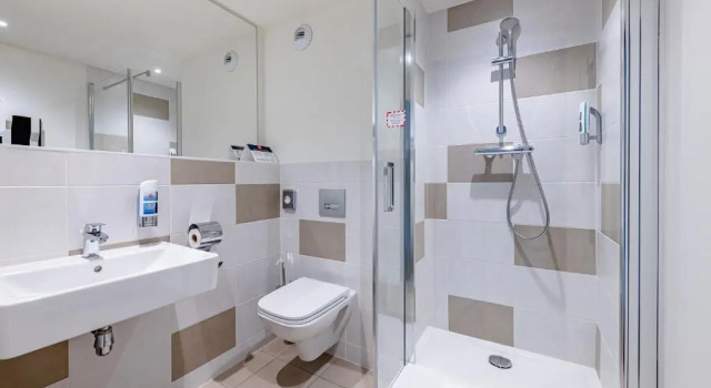Четырёхместный номер Standard MEININGER Hotel Bordeaux Gare Saint-Jean