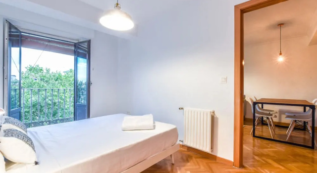 Room to Rent Tirso de Molina, Забронировать Отель Мадрид Провинция Мадрид, рядом с Дом-музей Лопе де Вега