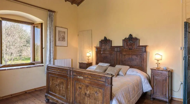Villa Loggiato, Book Villa Cottages in Valdarno, Cottage
