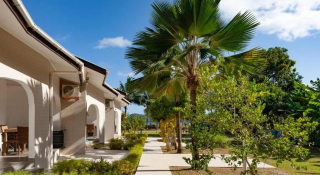 Bungalow mit Gartenblick Hide Away Holiday Apartments