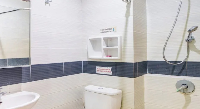 Номер Standard Hotel O Tebet Near Tebet Station Formerly Sabda Guest House