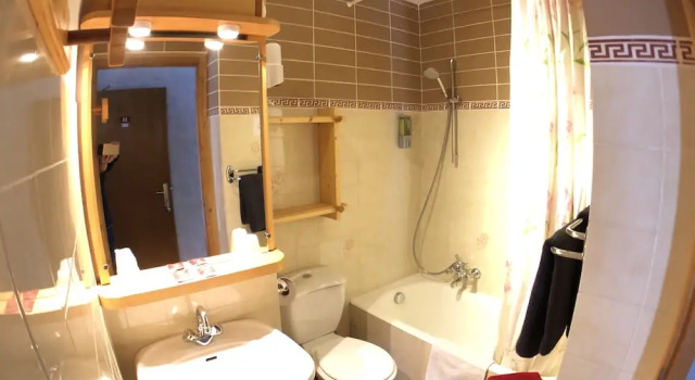 Трёхместный семейный номер Standard с балконом Hotel Le Soly