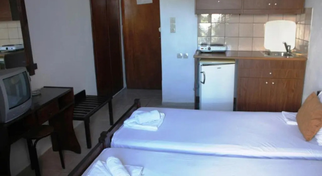 Студия Standard Elvira Hotel