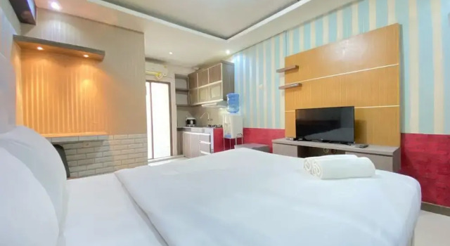 Апартаменты Spacious Studio Furnished Apartment At Gateway Ahmad Yani Cicadas Bandung