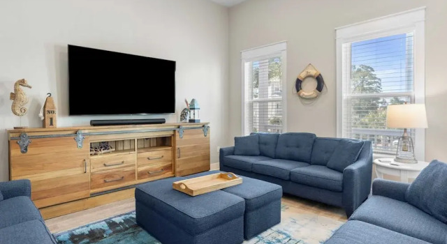 Mins to Beach Access + Pet-friendly + Golf Cart 30A White Sands by Avantstay