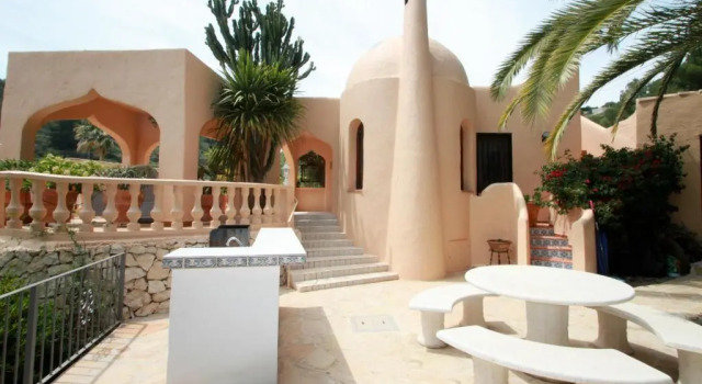 Коттедж Chrisuli - well furnished villa with panoramic views in Moraira