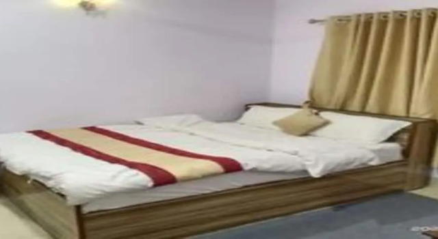 Номер Standard MeroStay 216 Hotel Manishankar