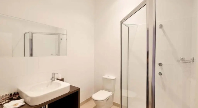 Студия Ikon Hotel