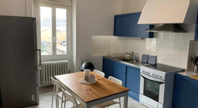 Elégant Appartement T3 hypercentre de Mazamet, Buchen Sie Ferienwohnung Mazamet Tarn