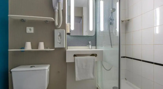 Номер Standard B&B HOTEL Orléans Saran 3 étoiles
