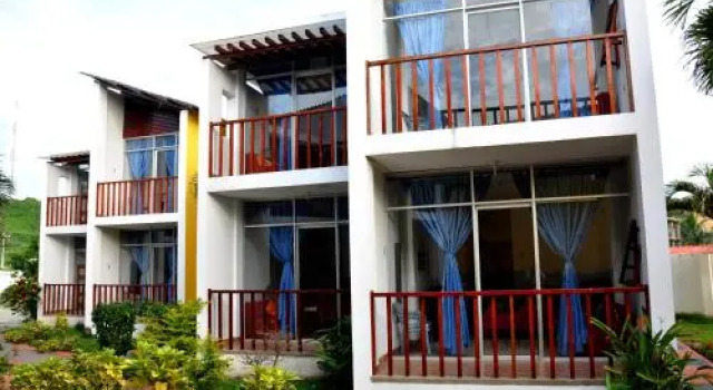 Hotel Canoa´s Wonderland, Rezerwuj Hotel Hotele w Canoa z parkingiem, Parking