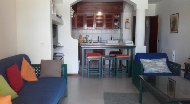 Inviting Duplex 1-bed Apartment in Albufeira Town