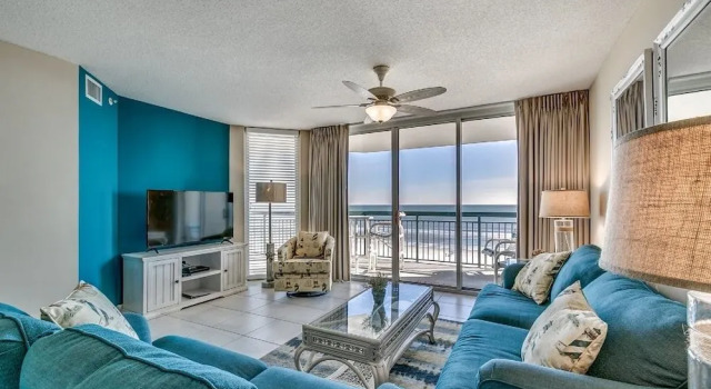 North Shore Villas - 405 by RedAwning