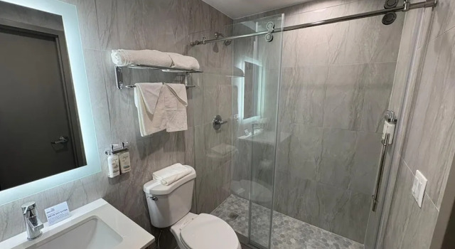Номер Standard Holiday Inn Express & Suites Bronx - Barnabas area by IHG