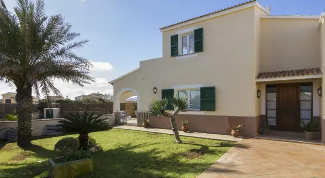 Villa Tali by Villa Plus, Varaa Villa Mökit kohteessa Ciutadella, Mökki